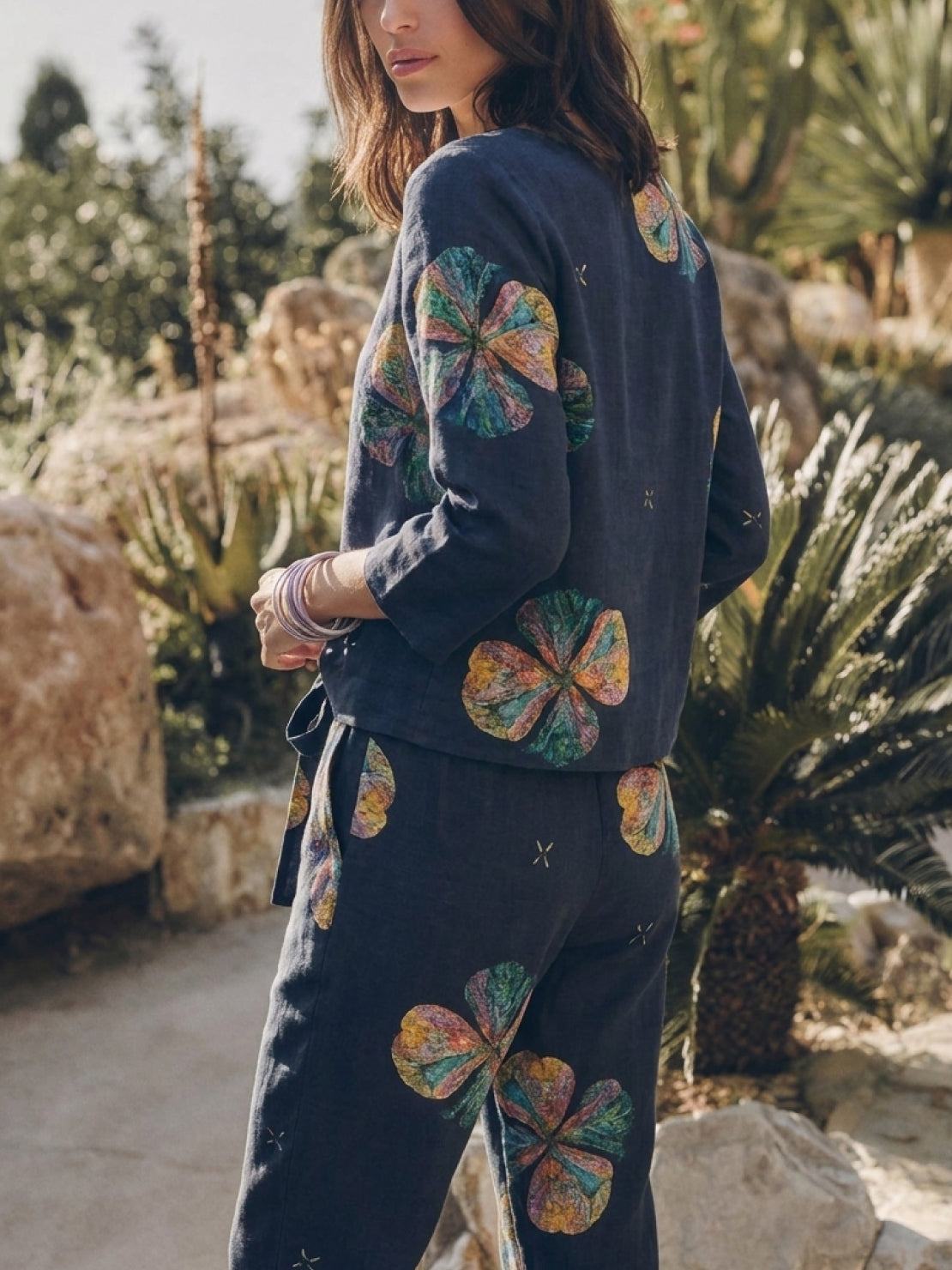 Lavinia | Completo Due Pezzi Minimal con Top Lungo e Pantaloni Ampi