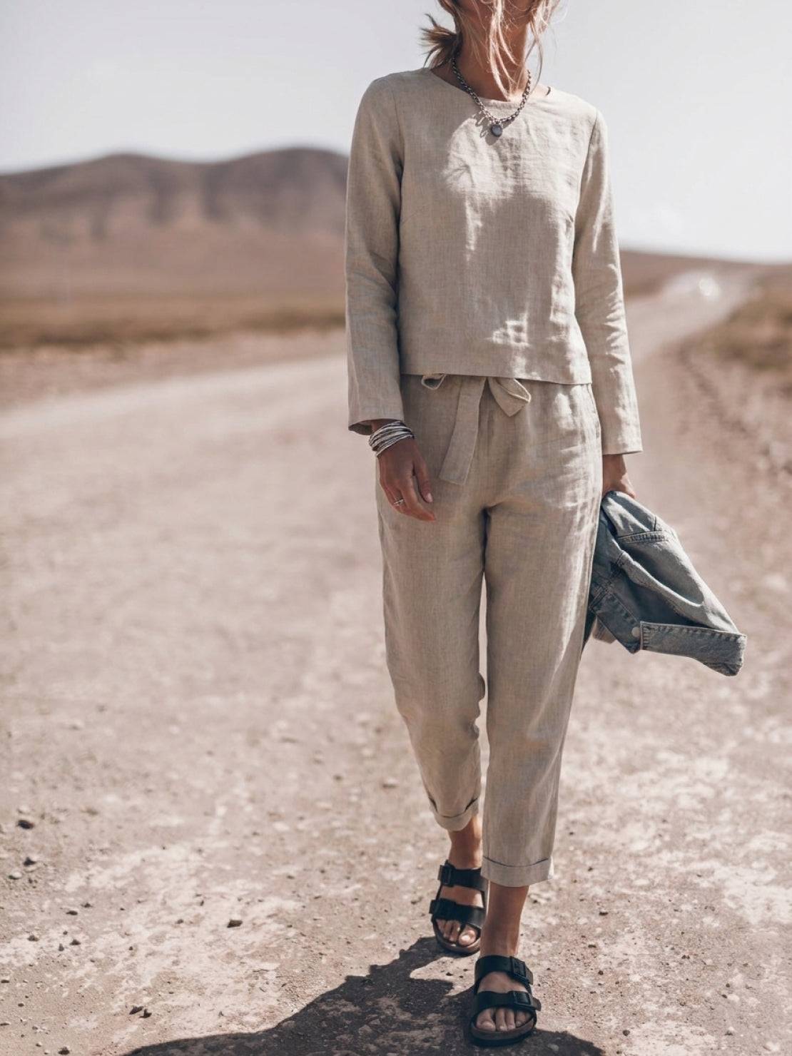 Lavinia | Completo Due Pezzi Minimal con Top Lungo e Pantaloni Ampi